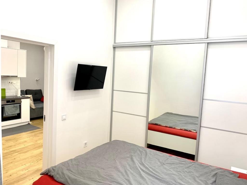 Colton Budapest Paulay Apartments Exteriör bild