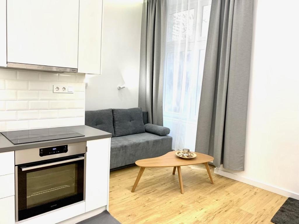 Colton Budapest Paulay Apartments Exteriör bild