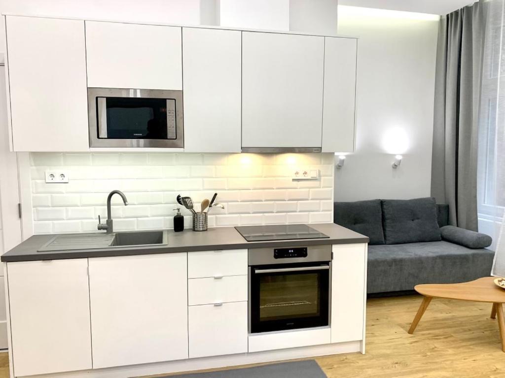 Colton Budapest Paulay Apartments Exteriör bild