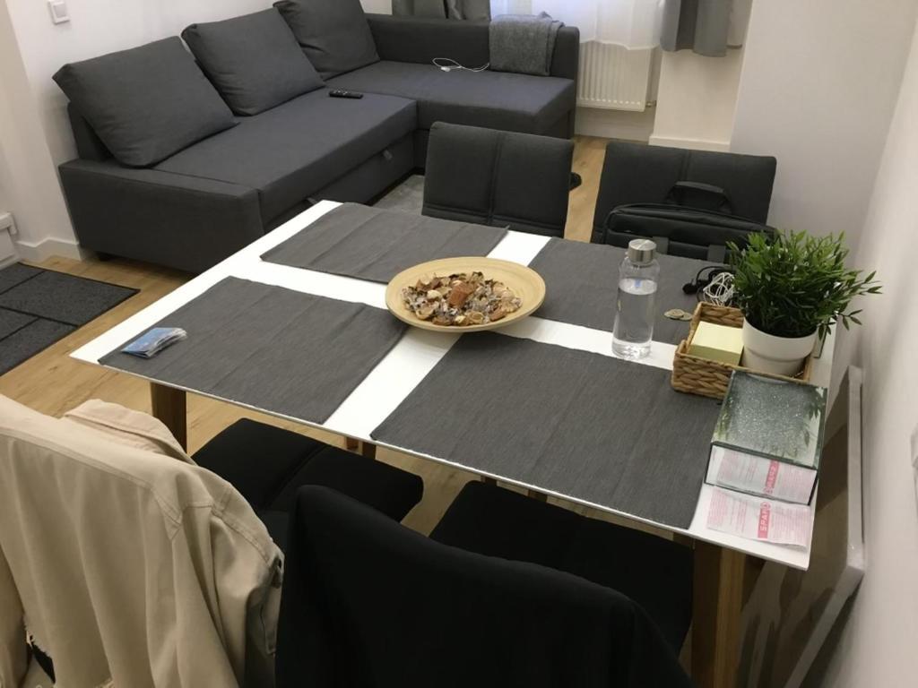 Colton Budapest Paulay Apartments Exteriör bild