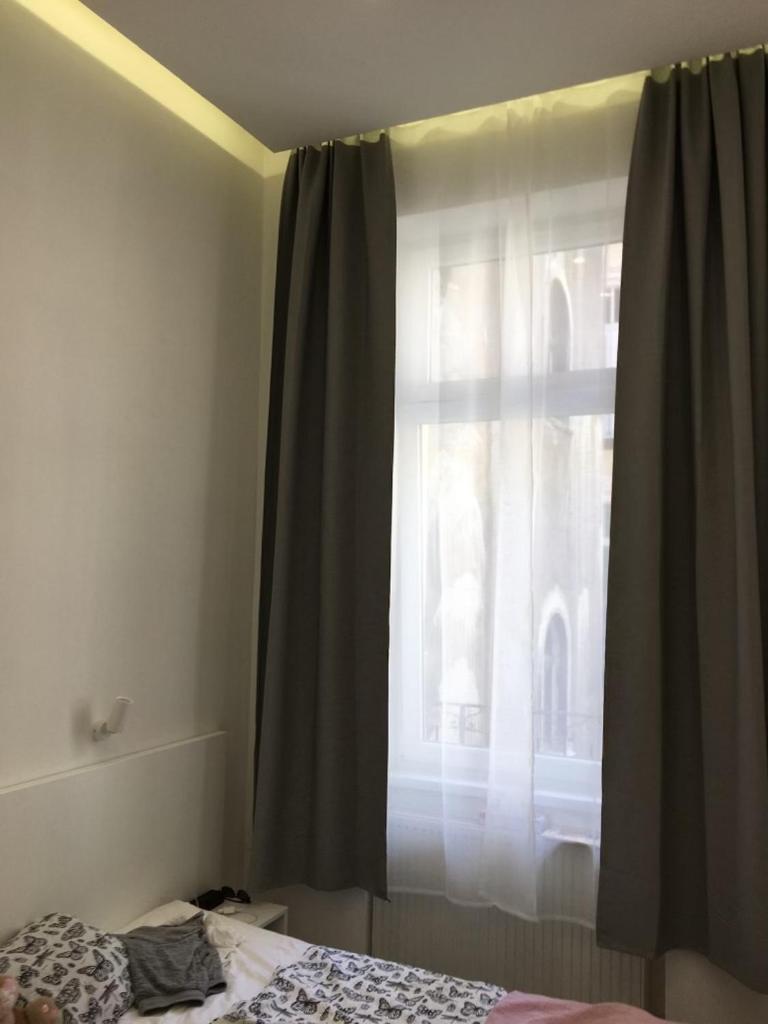 Colton Budapest Paulay Apartments Exteriör bild