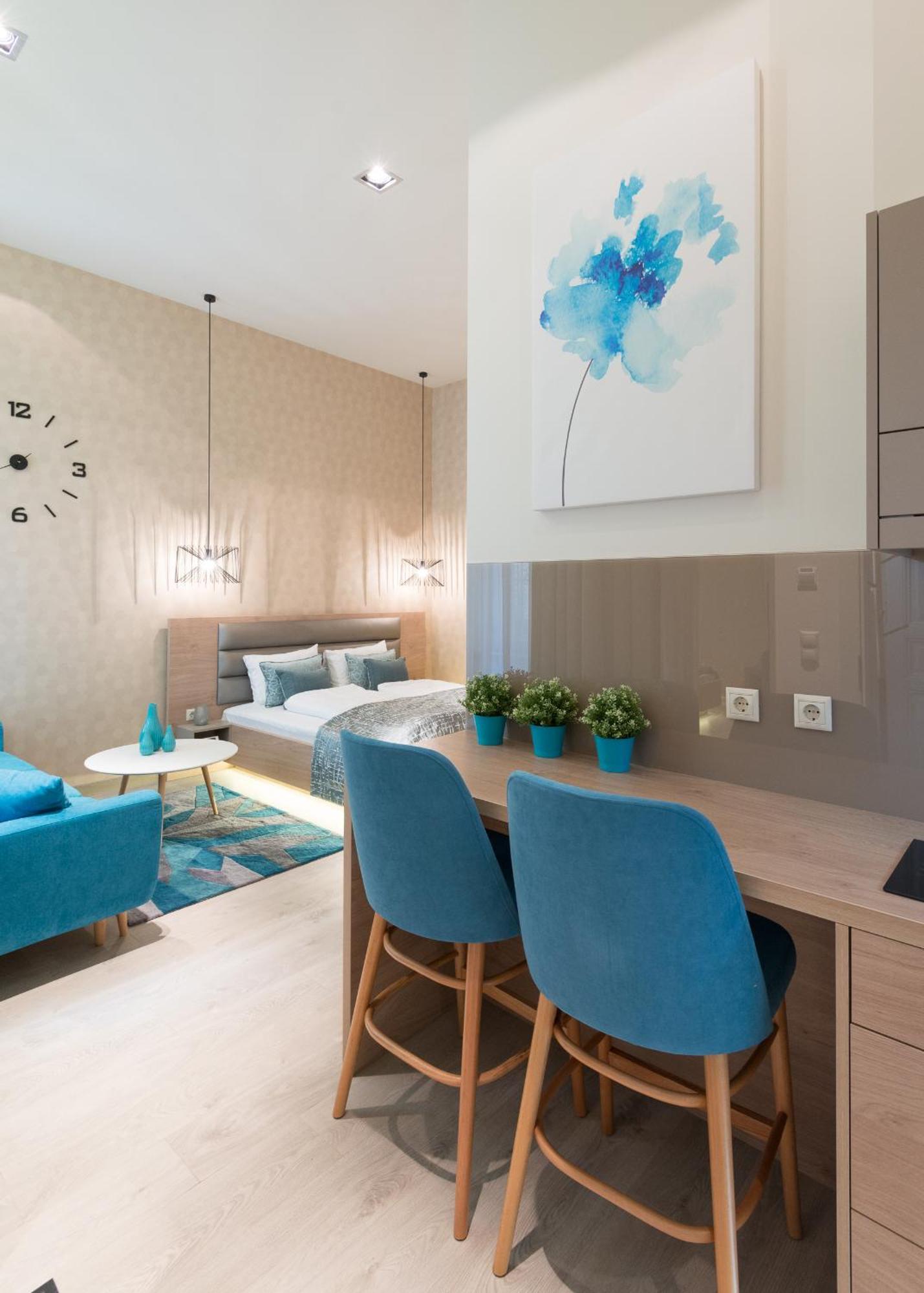 Colton Budapest Paulay Apartments Exteriör bild